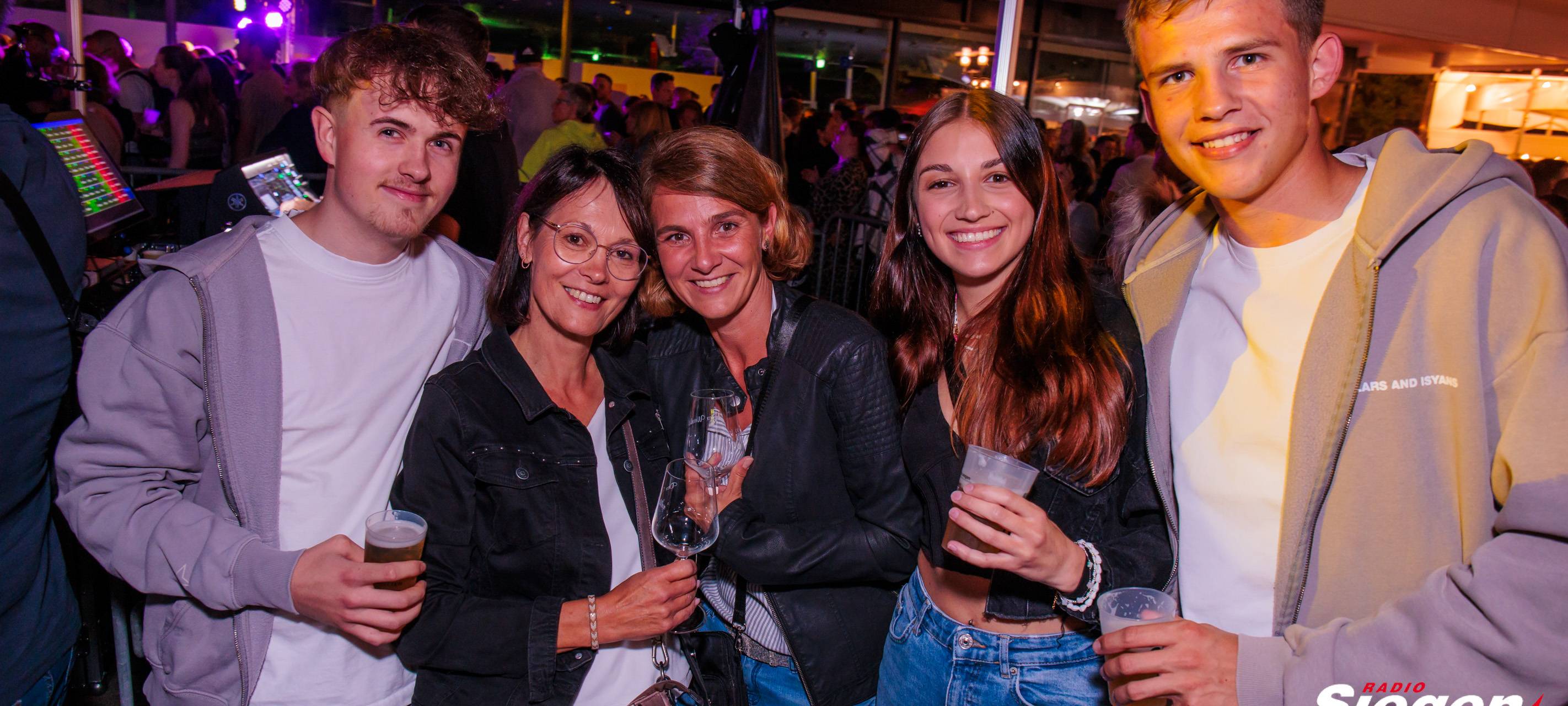 Radio Siegen Kulthitparty beim Stadtfest 2024
