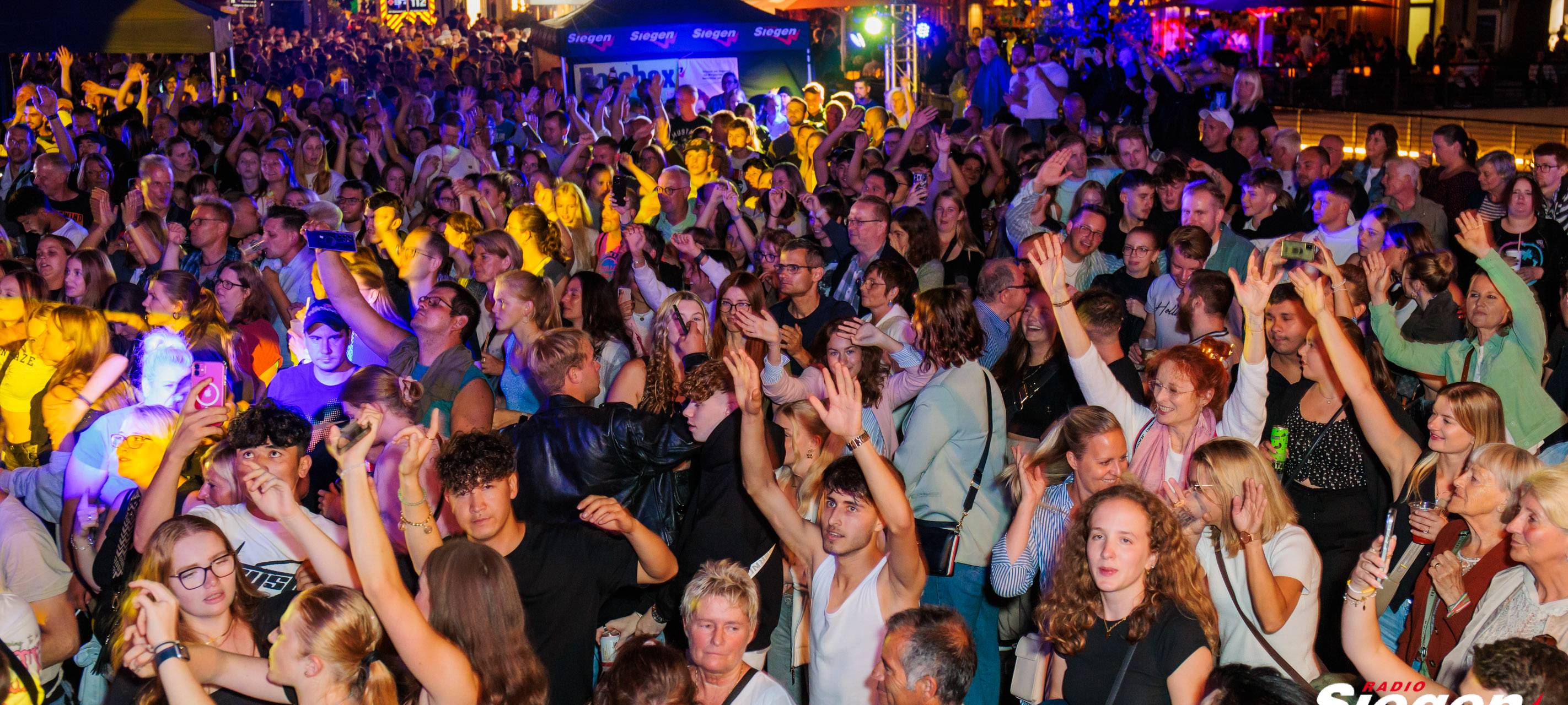 Radio Siegen Kulthitparty beim Stadtfest 2024