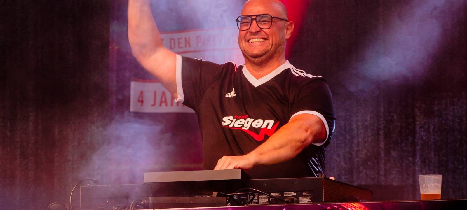 Radio Siegen Kulthitparty beim Stadtfest 2024