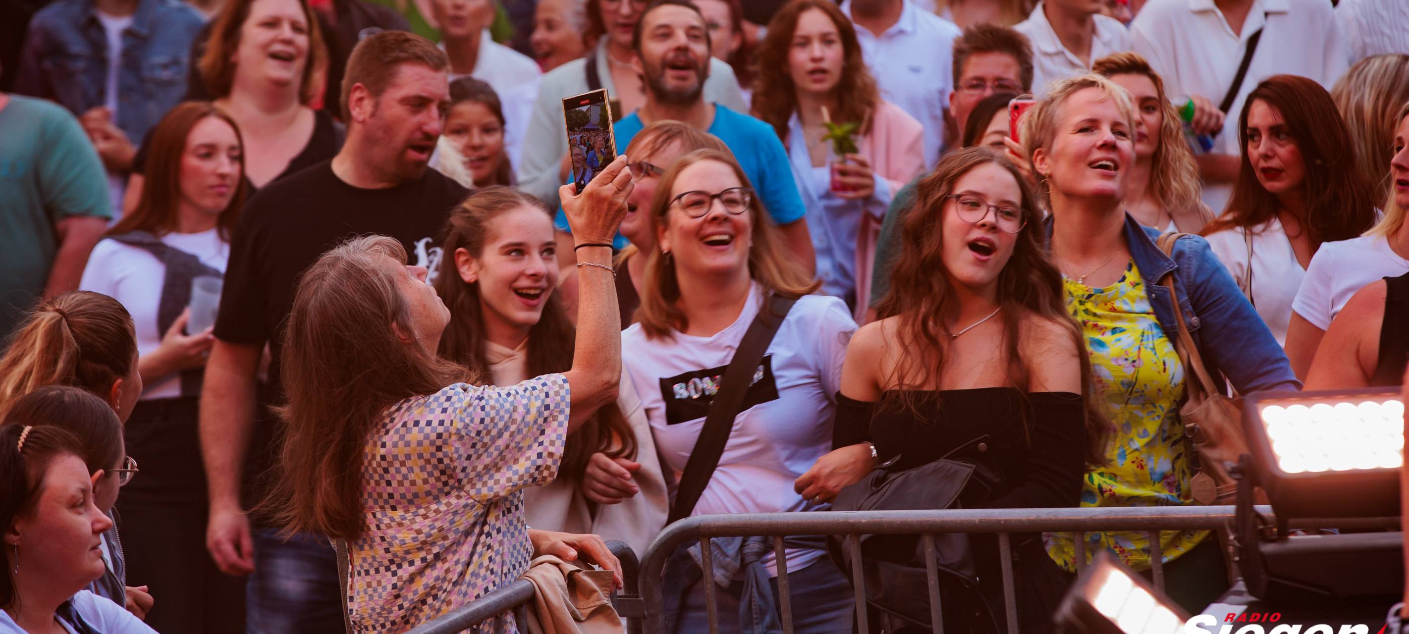 Radio Siegen Kulthitparty beim Stadtfest 2024