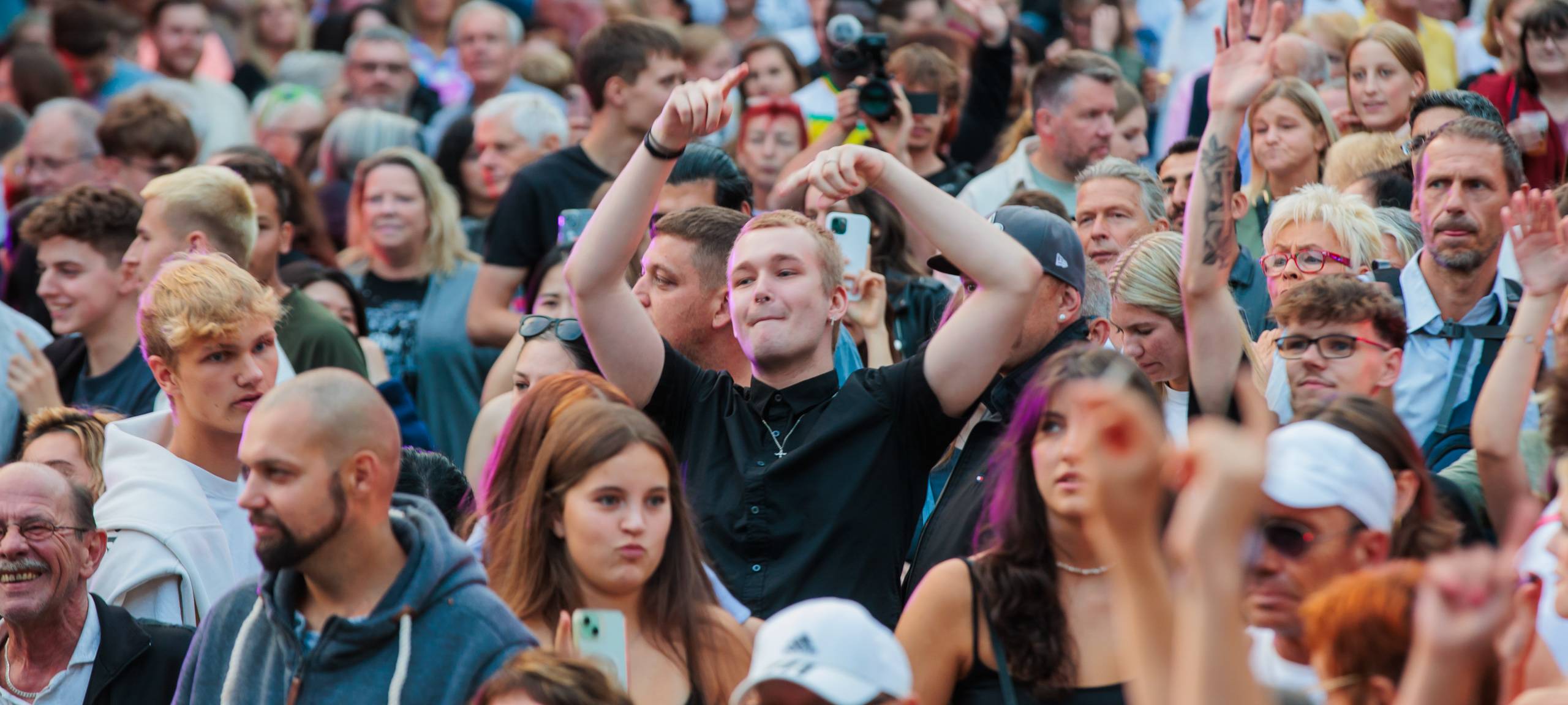 Radio Siegen Kulthitparty beim Stadtfest 2024