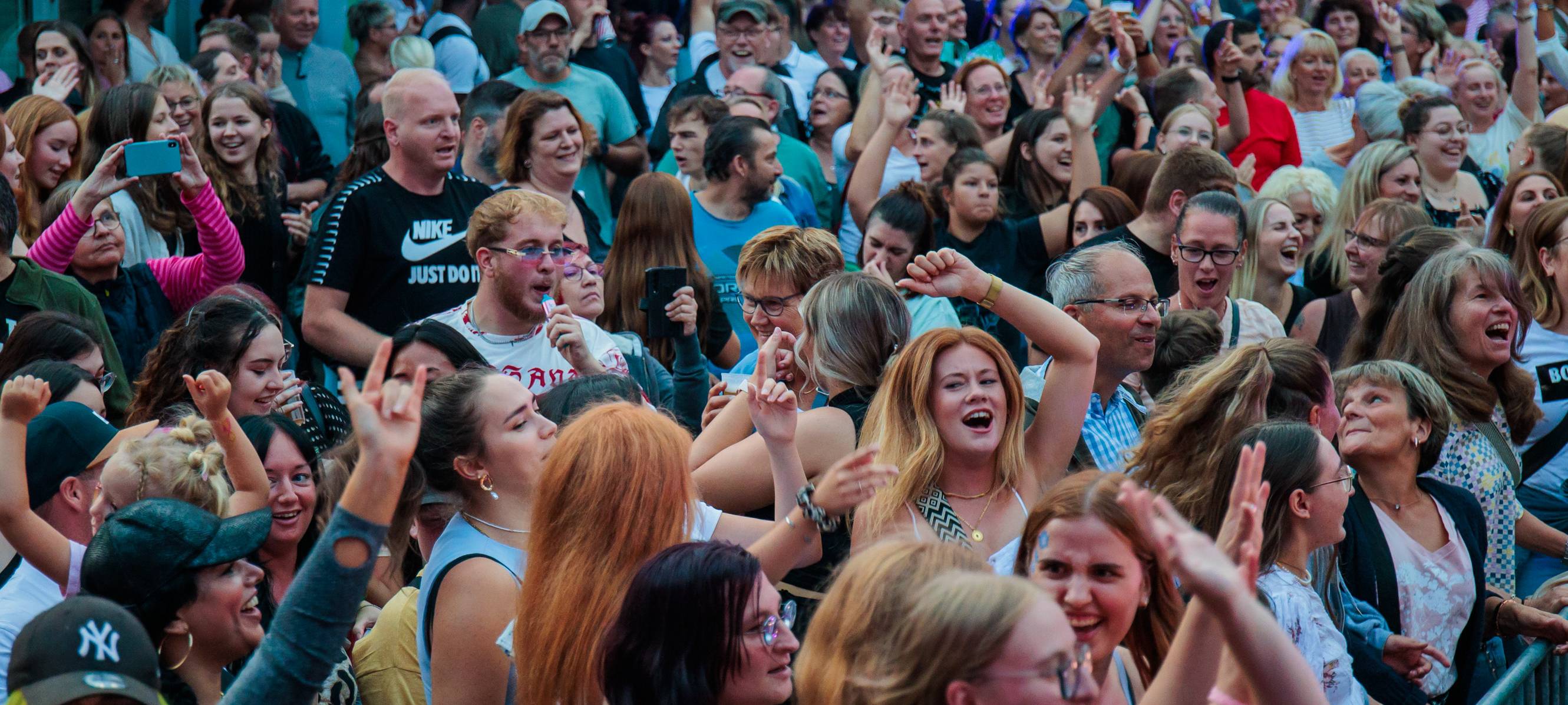 Radio Siegen Kulthitparty beim Stadtfest 2024