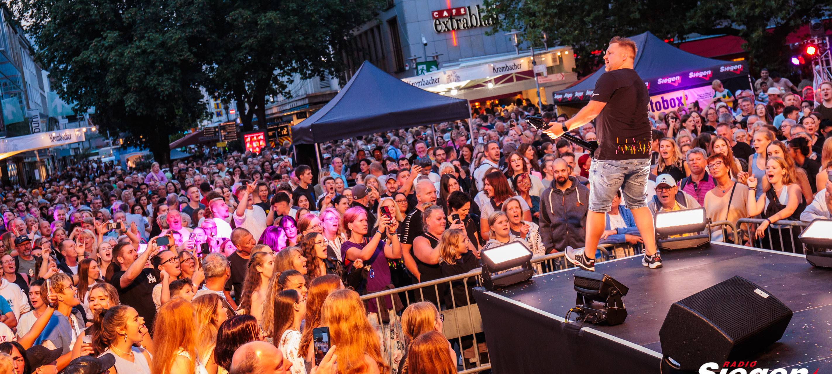 Radio Siegen Kulthitparty beim Stadtfest 2024