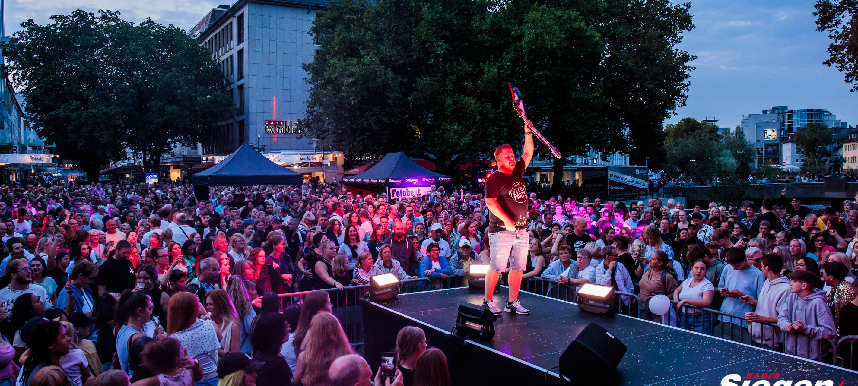 Radio Siegen Kulthitparty beim Stadtfest 2024