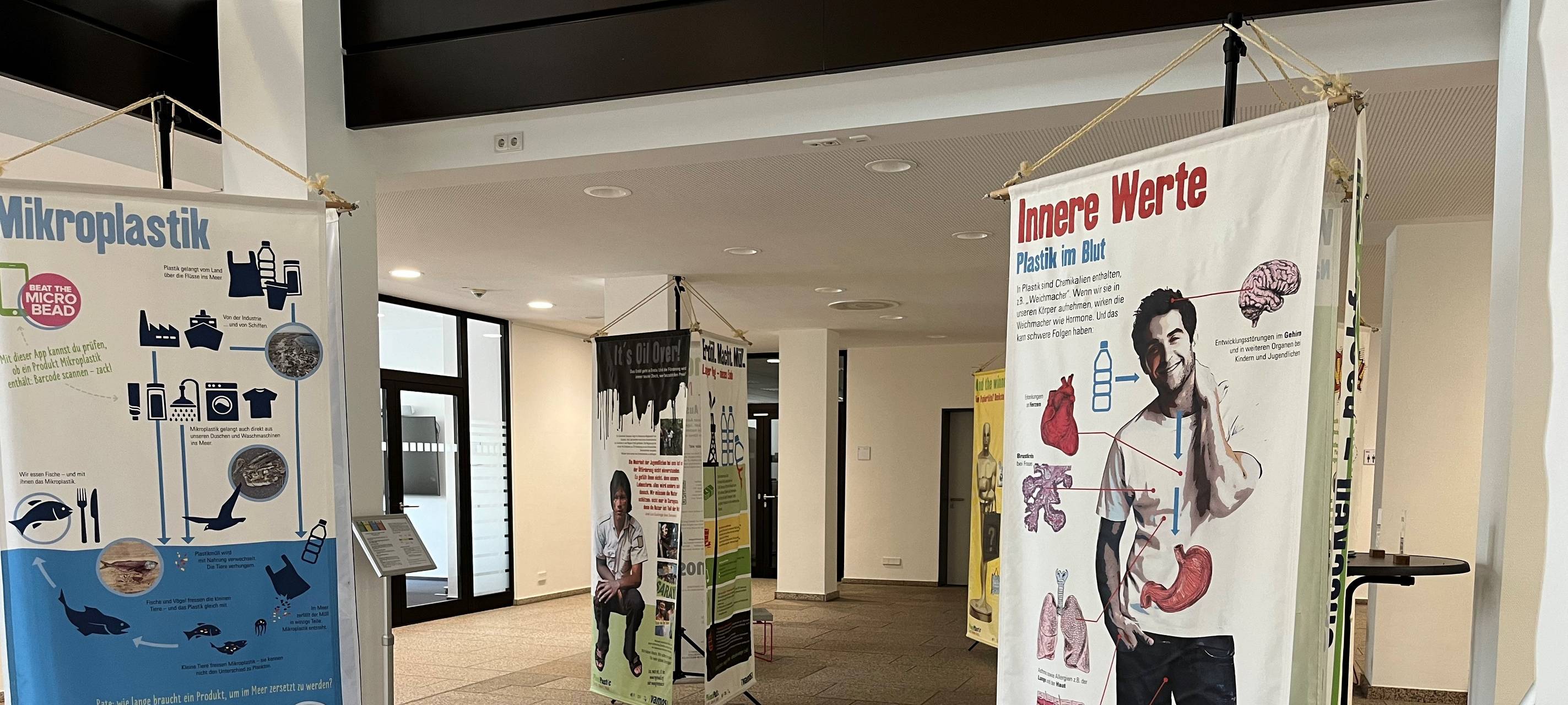 Ausstellung „PlanetPlastic“ im Kreishaus