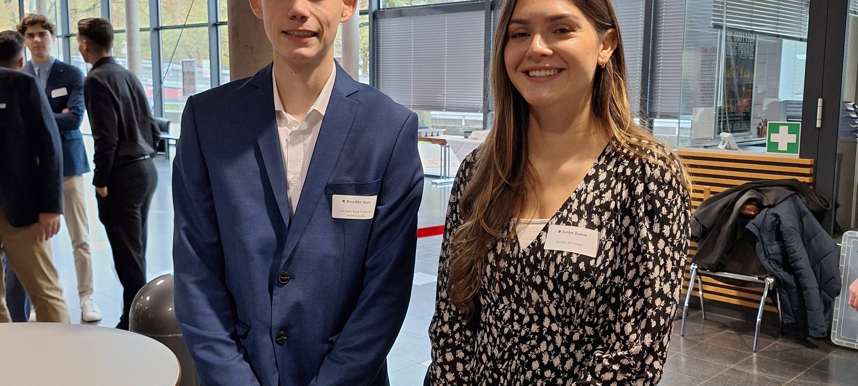 Benedikt Hayn & Evelyn Damm gehören zu den besten Azubis