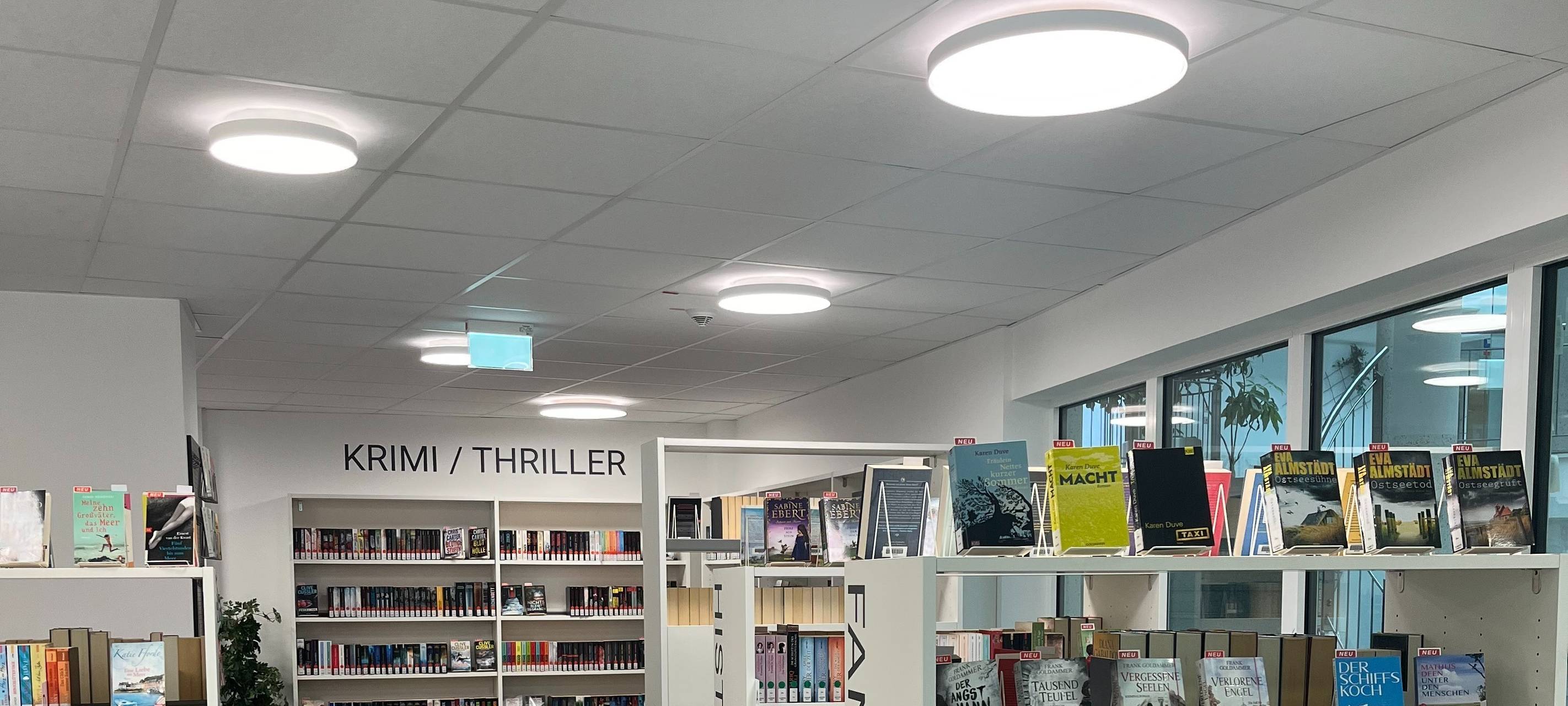 In der Bücherei in Burbach gibt es alles - von Krimis über Sachbücher bis hin zu Büchern für Kinder und Jugendliche.