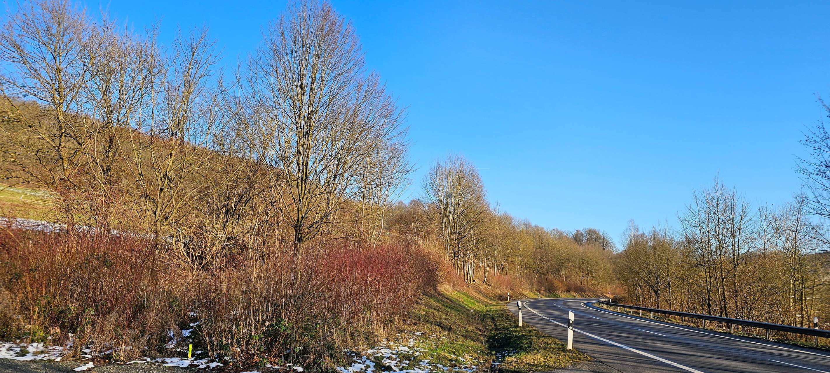 Verkehrsbehinderungen auf der B62 bei Dreis-Tiefenbach