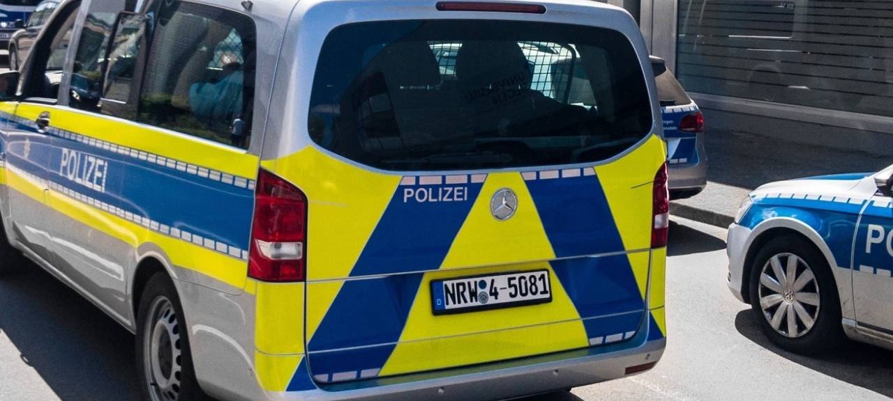 Ein 19-jähriger lieferte sich eine Verfolgungsjagd mit der Polizei.