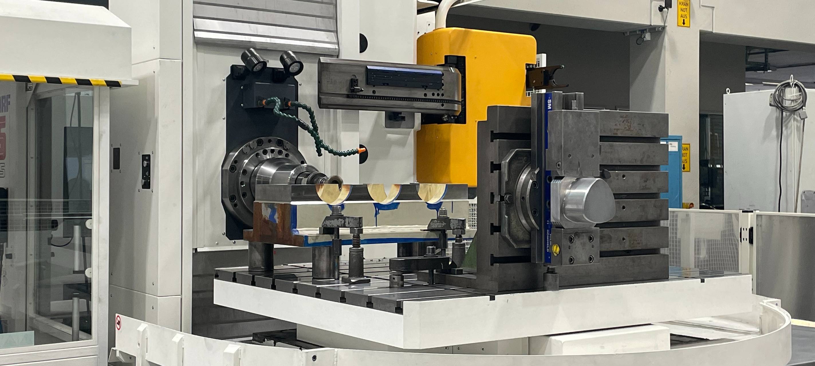 SMS group in Dahlbruch hat neue Fräsmaschine für Azubis