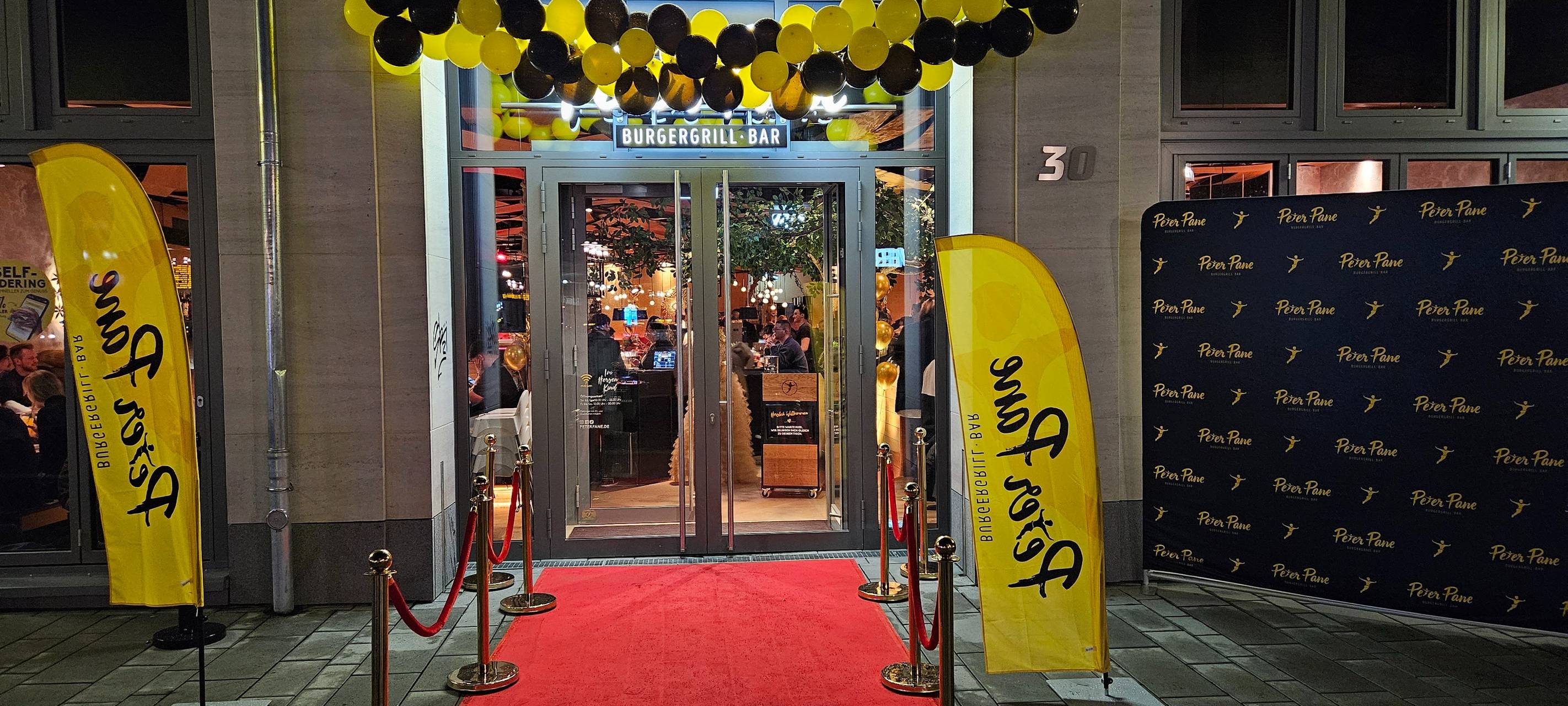 Burger-Kette "Peter Pane" hat in Siegen eröffnet