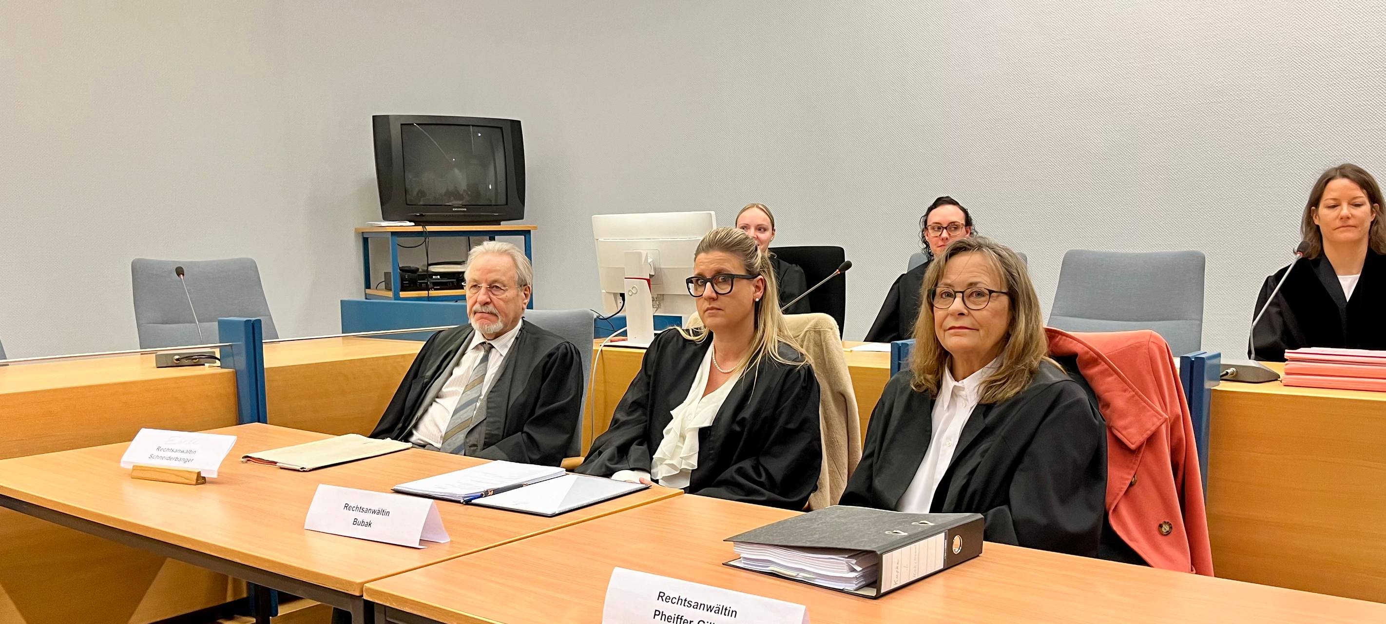 Prozessauftakt in Siegen