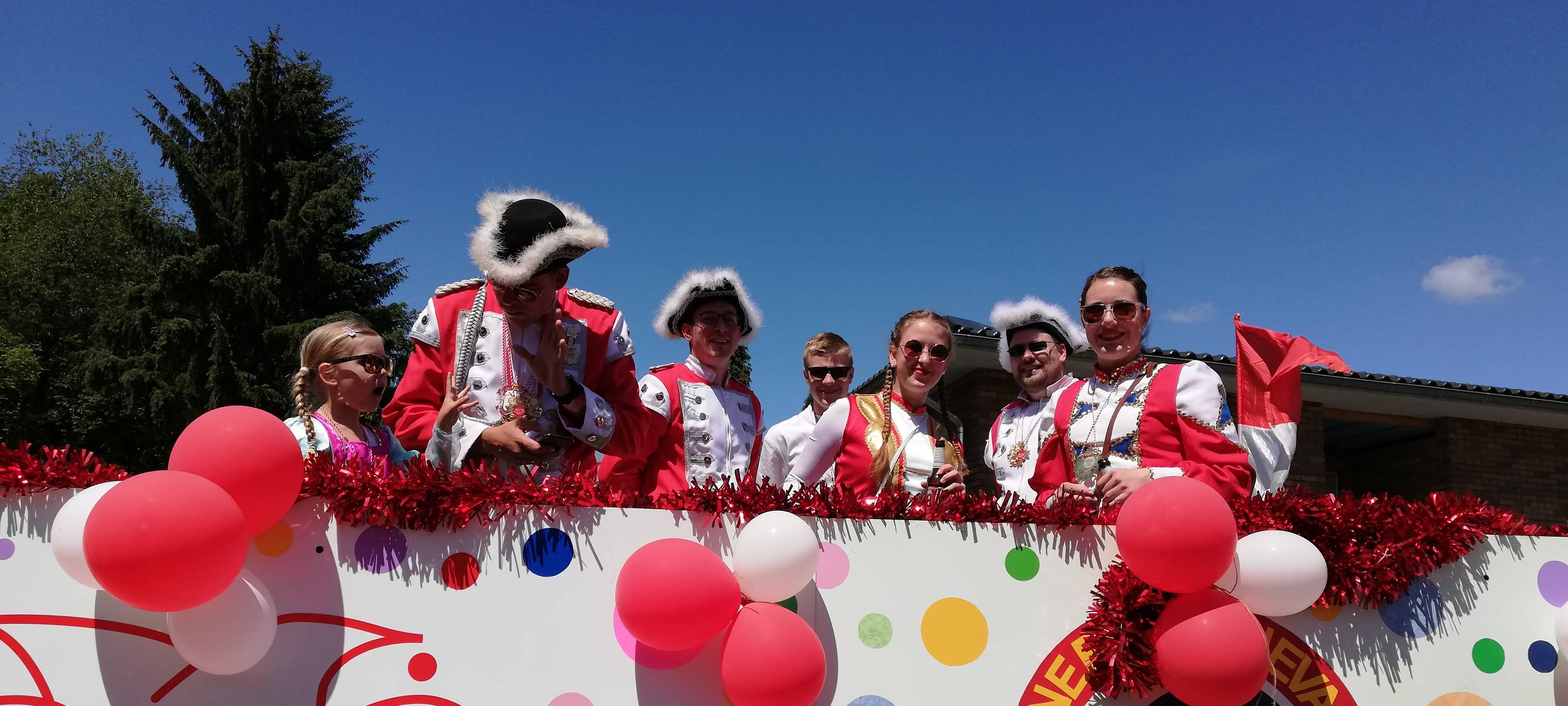 Karnevalsumzug im Mai