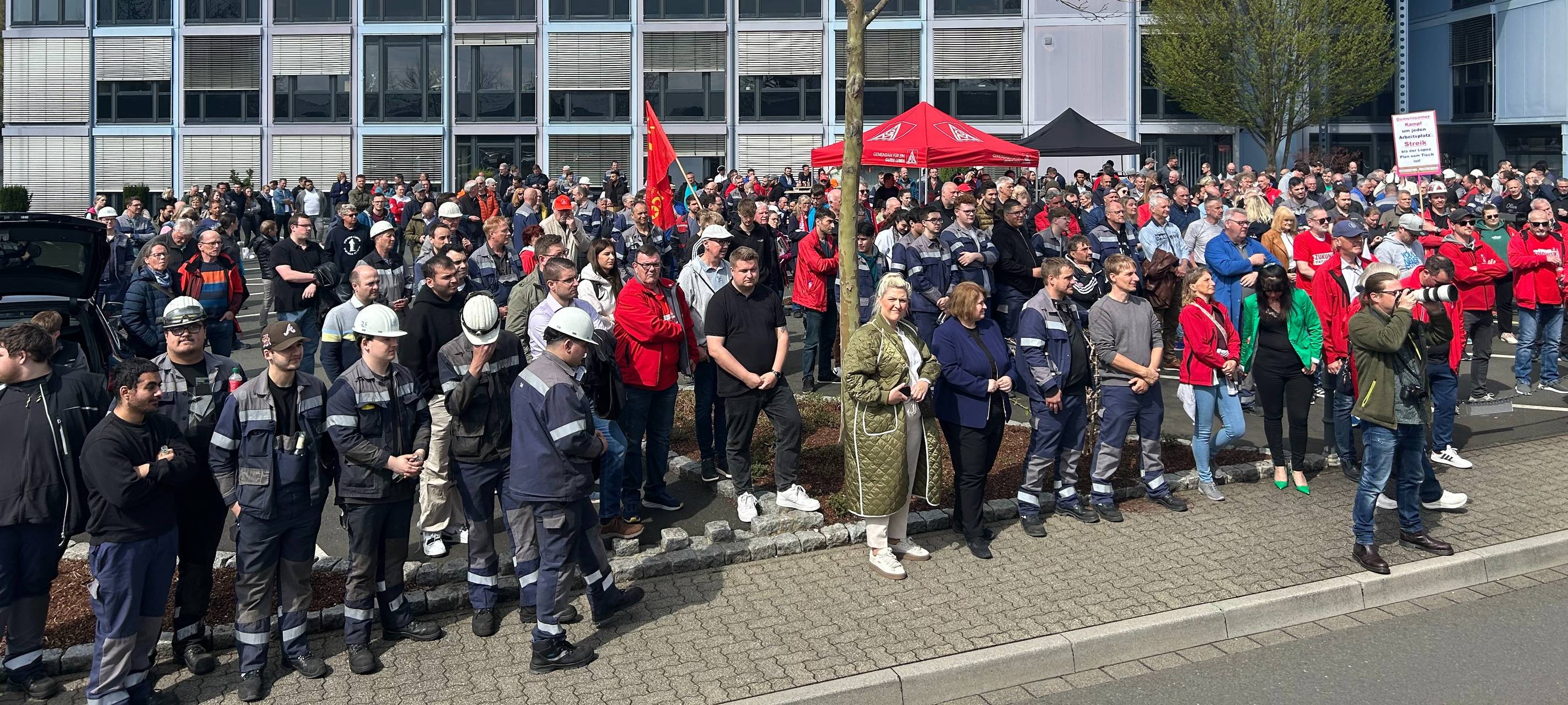 TKS-Belegschaft in Eichen stellt Ultimatum