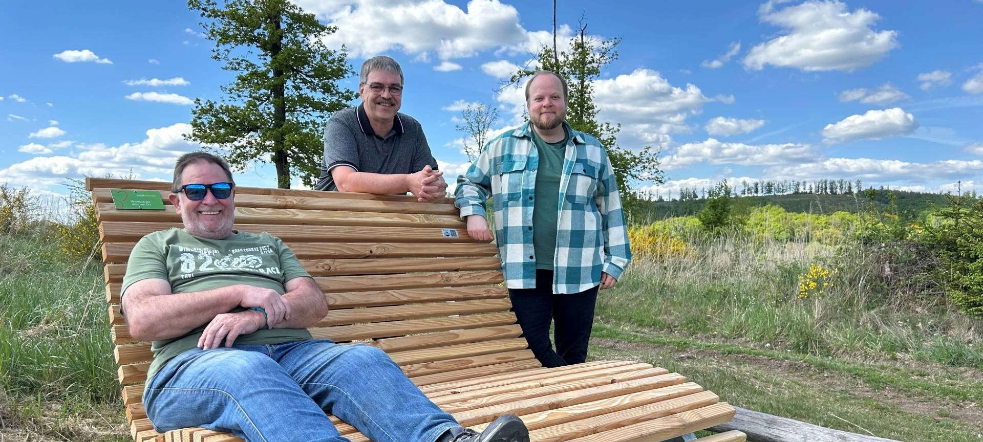 Neue Waldsofas für Siegen-Wittgenstein