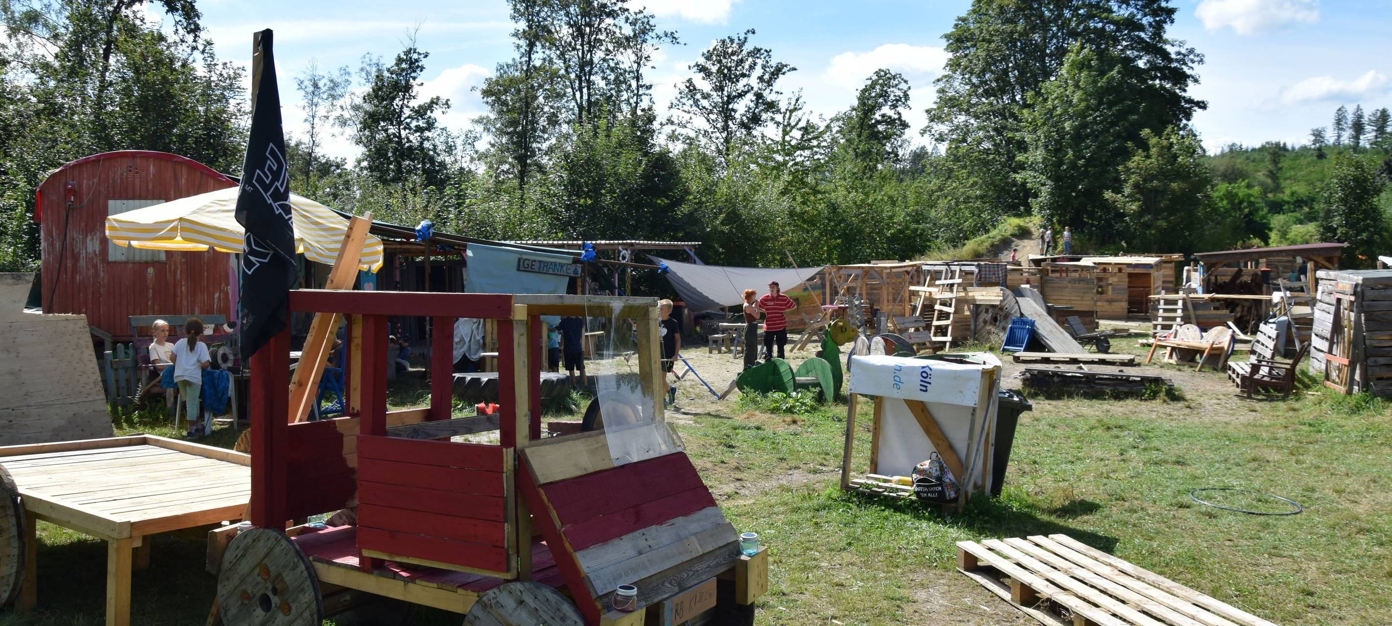 "RaBauKi" startet ins 30. Sommerprojekt am Fischbacherberg