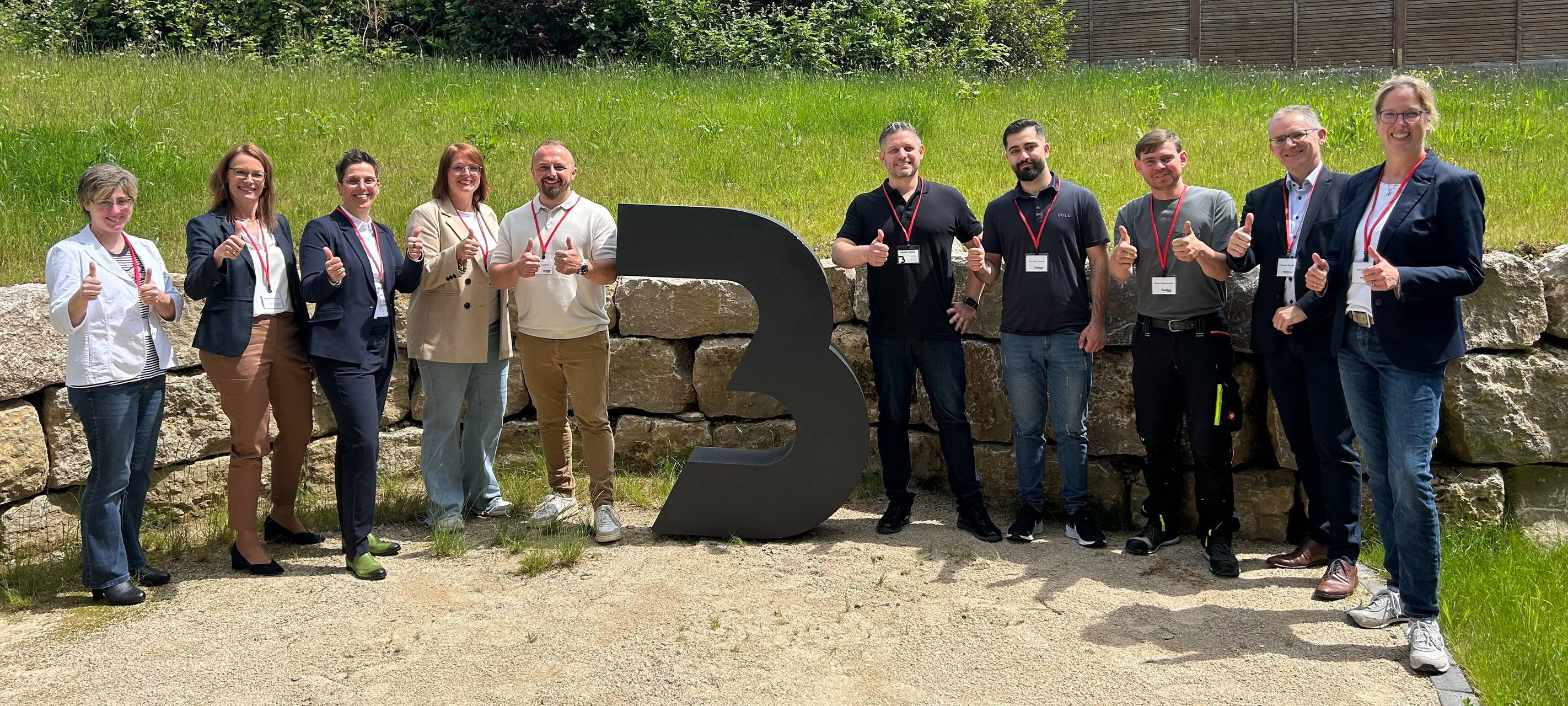 Immer mehr Unternehmen setzen auf die Integration von Geflüchteten - zum Beispiel auch die Firma Becker KONZEPT.