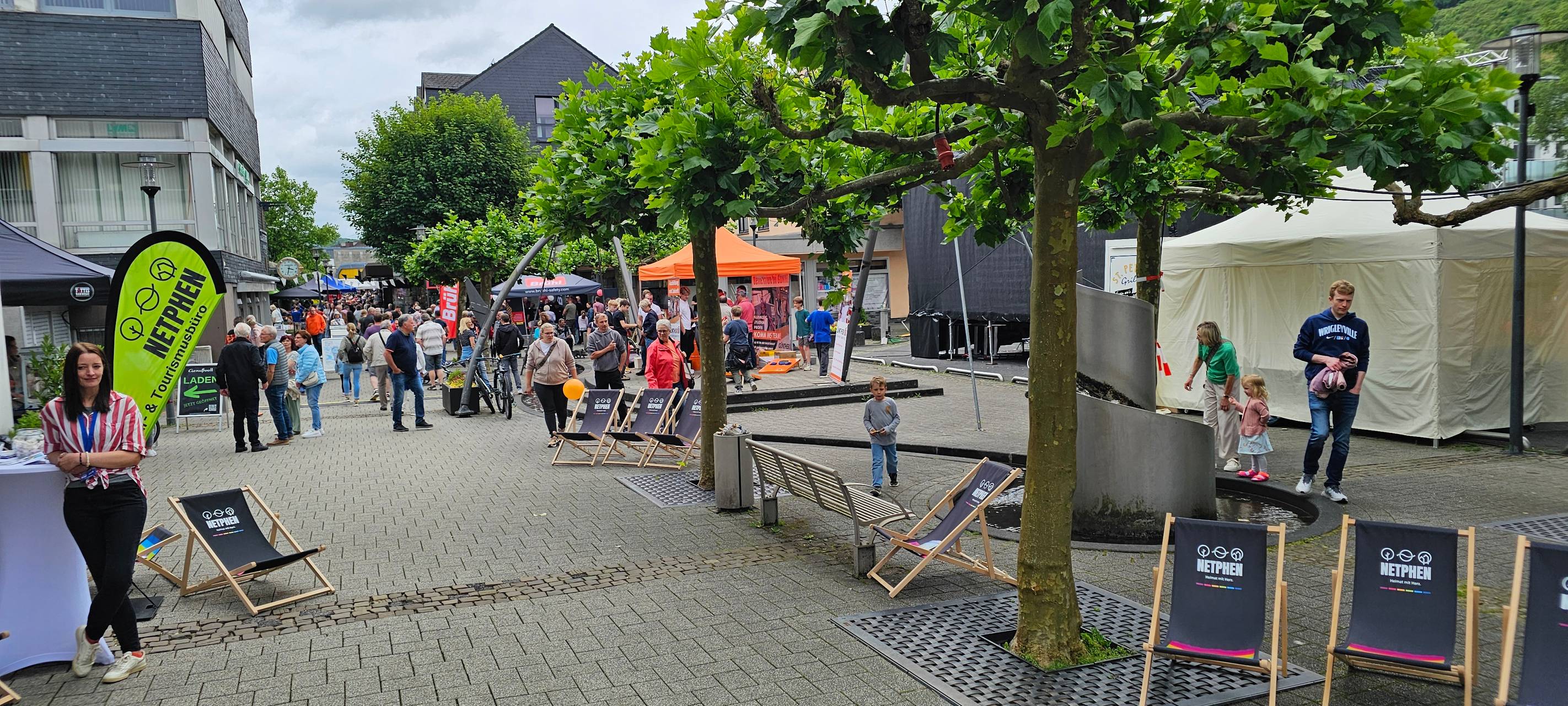 Ein großes Fest im Netpherland