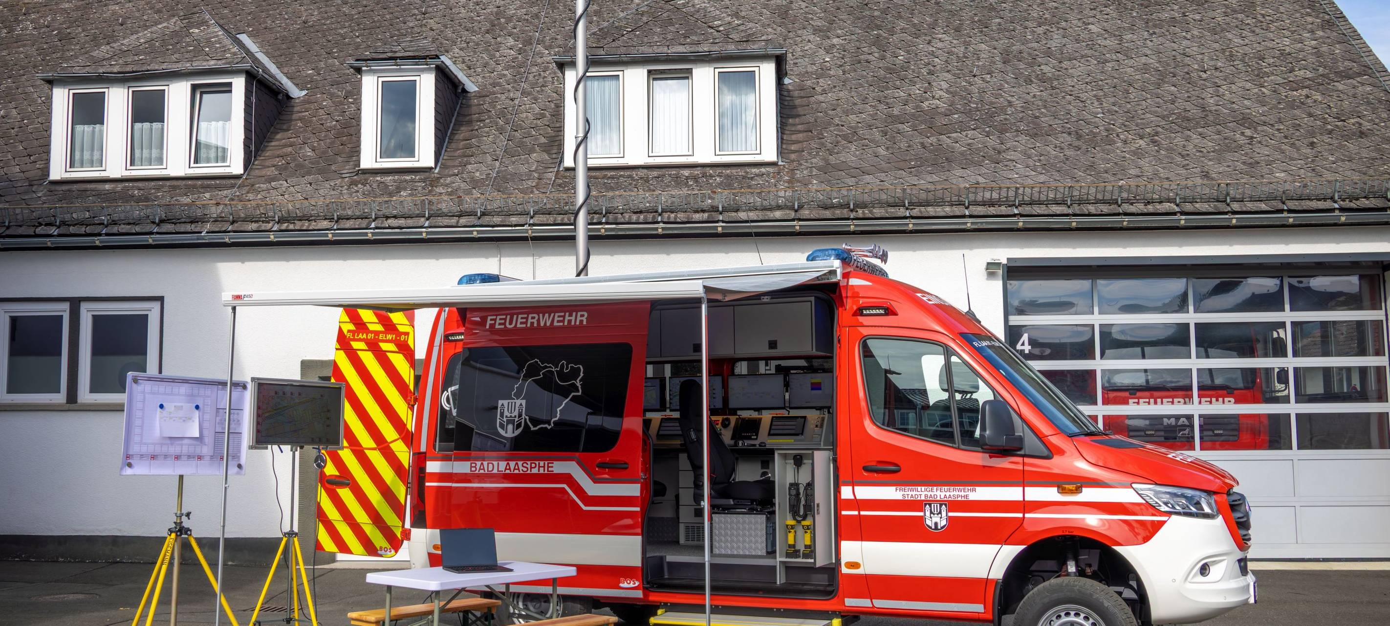 Offizielle Übergabe