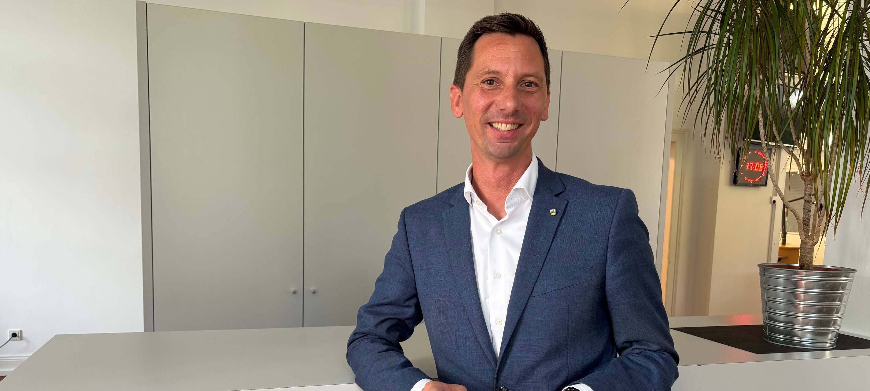 Amtsinhaber Andreas Müller (SPD) will Landrat in Siegen-Wittgenstein bleiben.