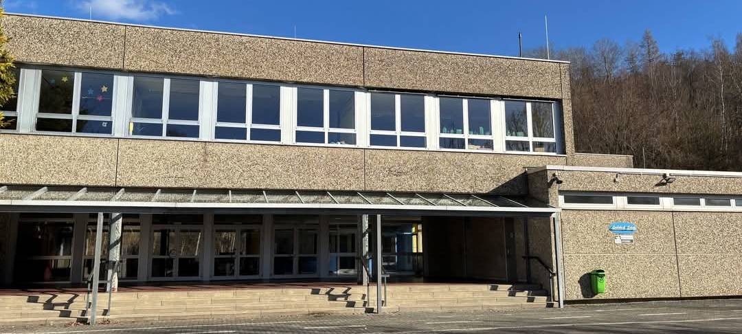 Sanierung der Lachsbachschule in Bad Laasphe geht voran