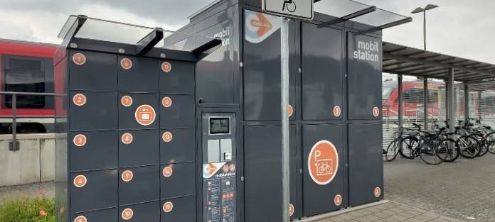 Rad und Gepäck verstauen