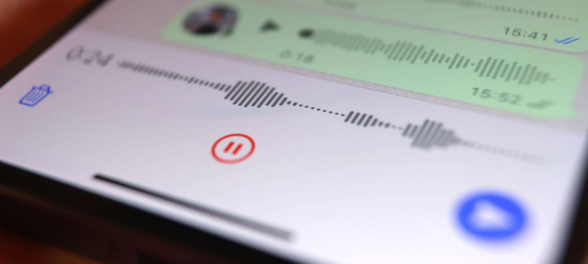 WhatsApp-Sprachnachricht auf einem Smartphone