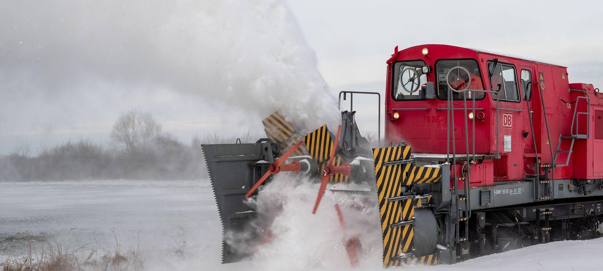 Auf Schnee folgt Eis - Gefahr auf glatten Straßen