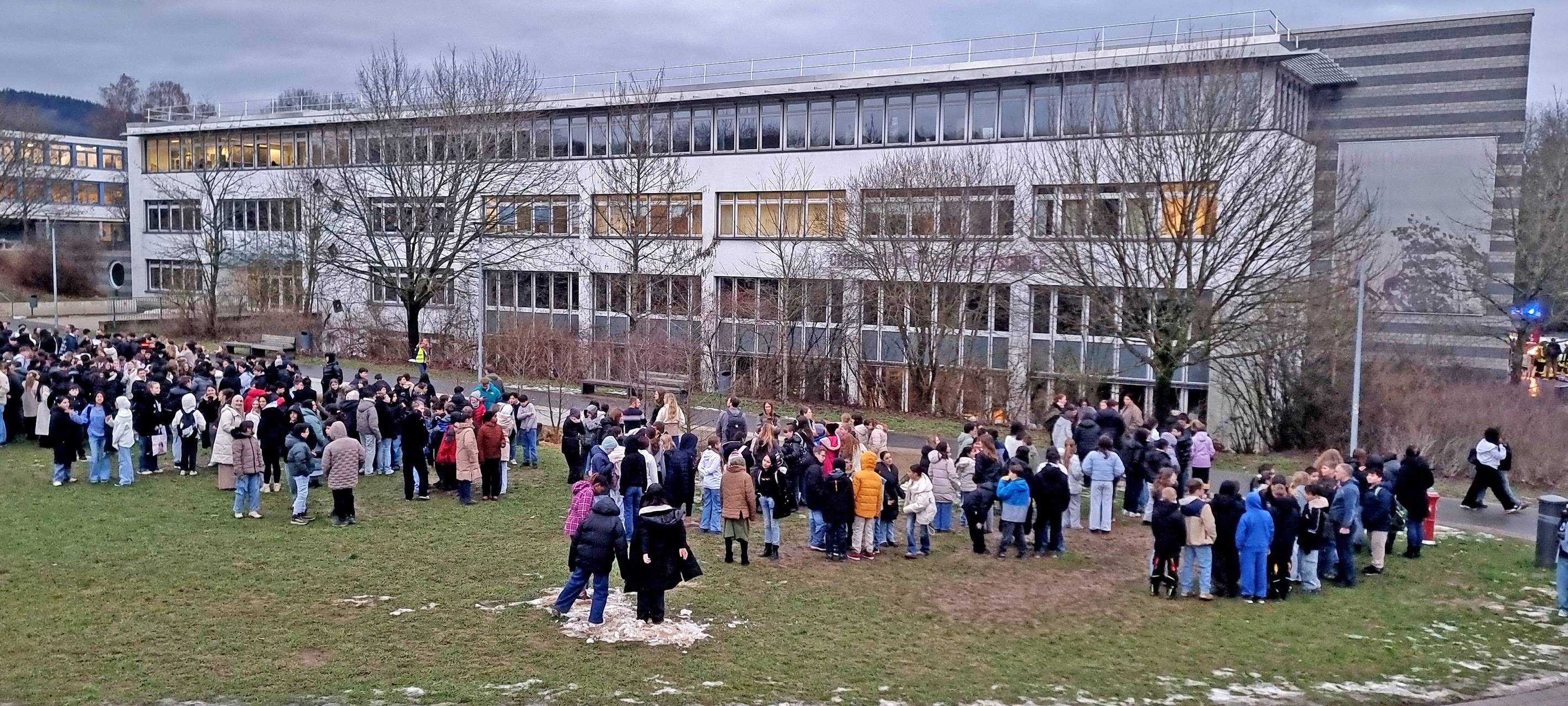 Gesamtschule in Kreuztal evakuiert