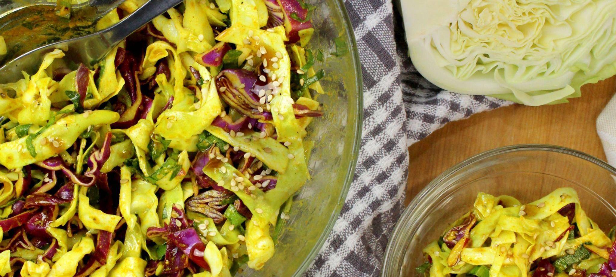 Spitzkohlsalat mit Bärlauch