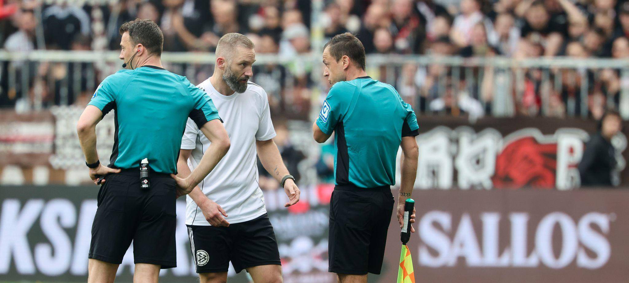 FC St. Pauli - Eintracht Frankfurt