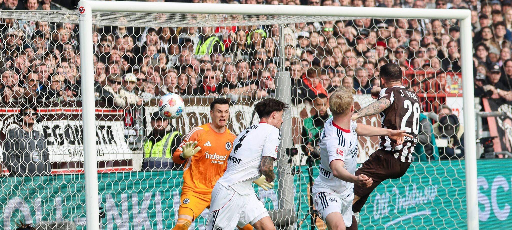 FC St. Pauli - Eintracht Frankfurt