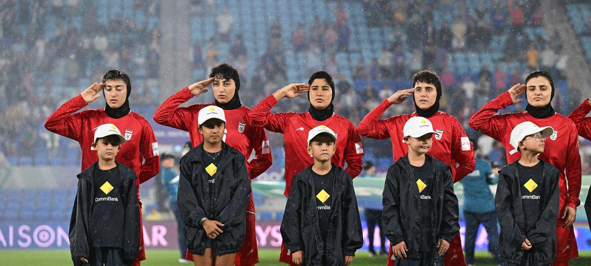 Iran-Krieg - Irans Fußballerinnen