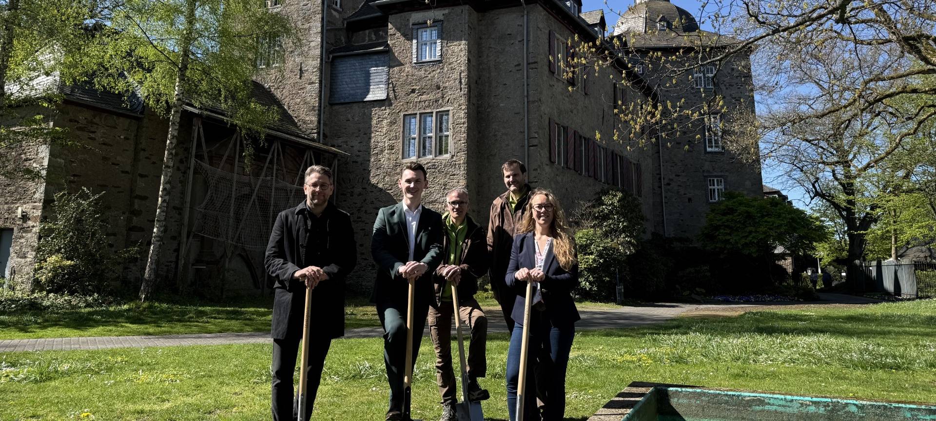 Offizieller Spatenstich