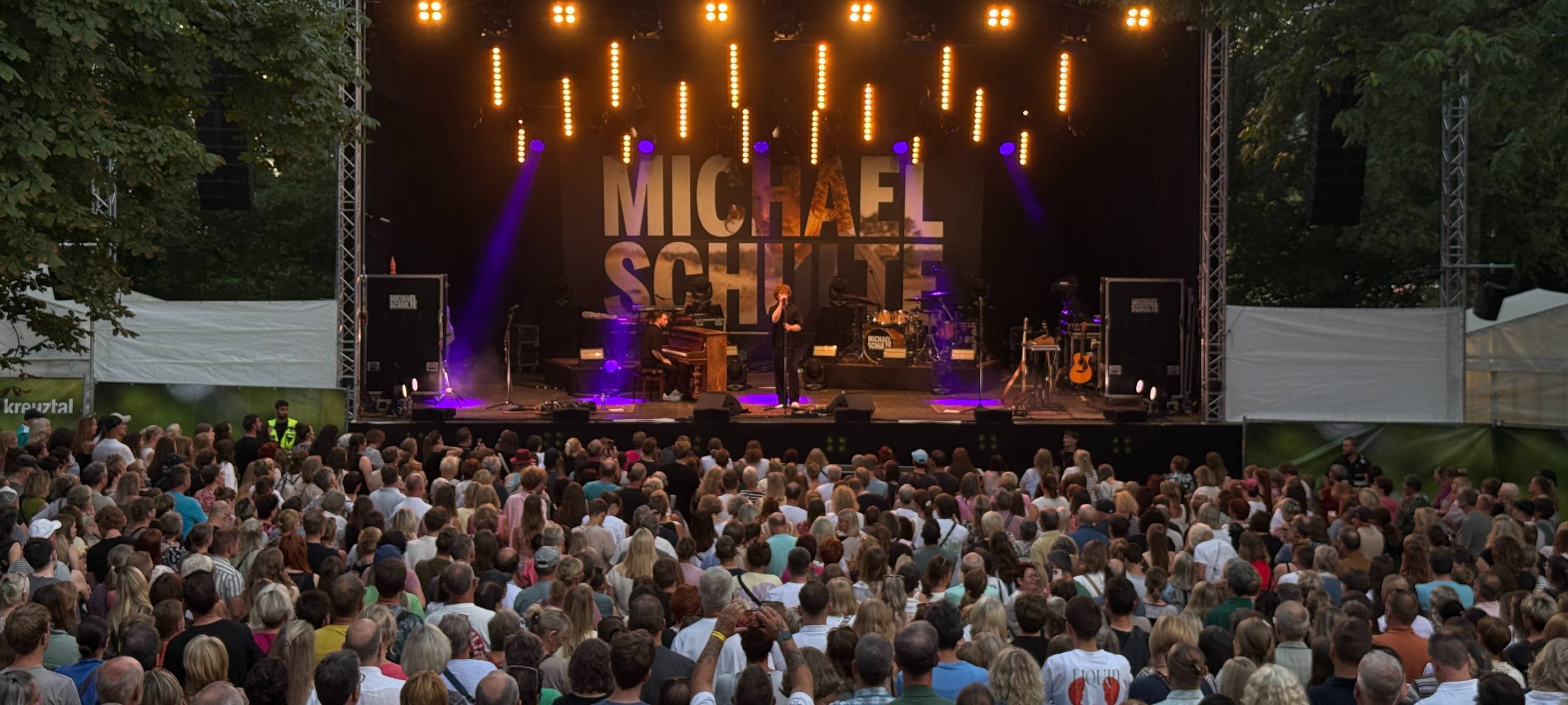 Kreuztal will ihn bei KulturPur sehen: Michael Schulte erobert Herzen im Dreslers Park