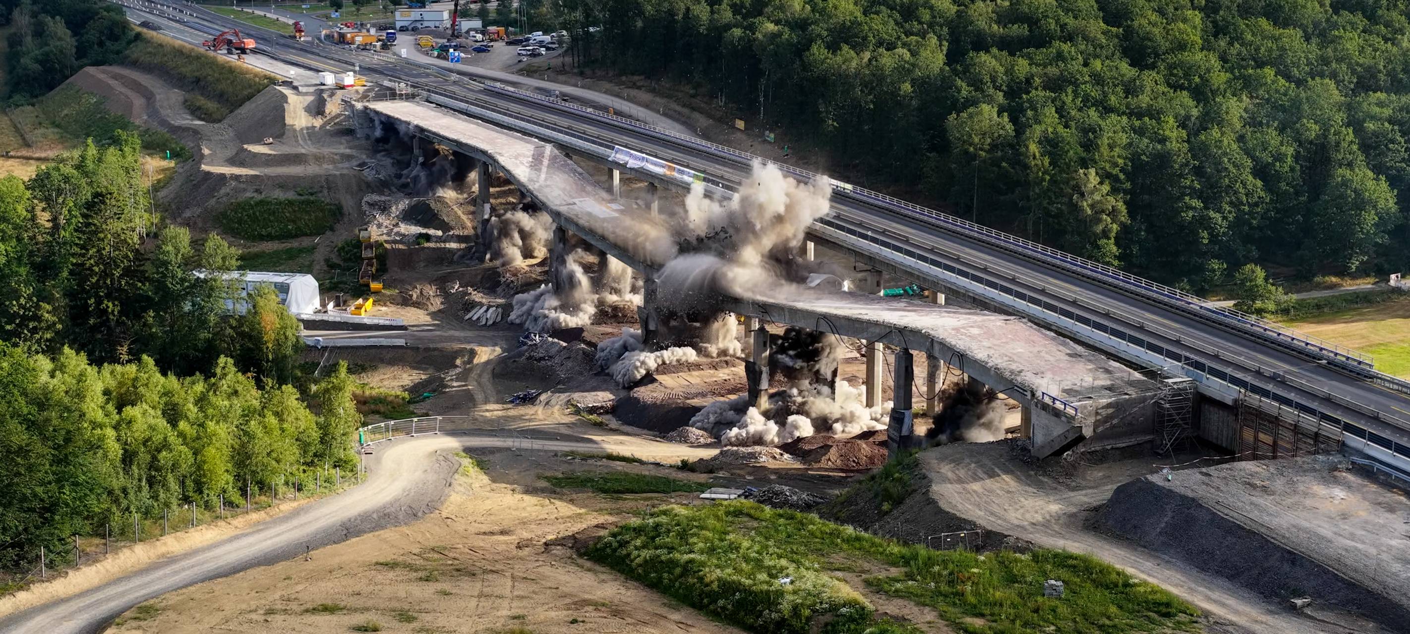 Talbrücke Ottfingen