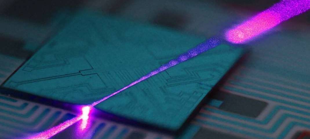 Quatencomputer aus Siegen eingeweiht