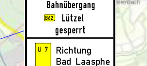 Verkehrschaos am Bahnübergang Altenteich.