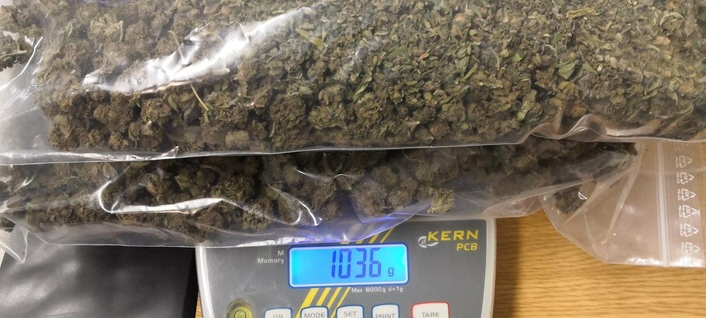 Mehr als ein Kilo Marihuana im Kofferraum
